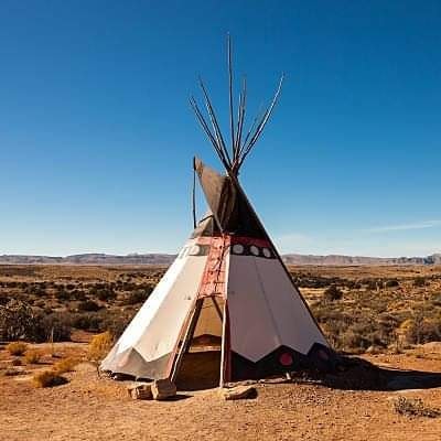 deepwebones's tweet image. Two 

Language: Native American languages / #NativeAmerican and the language of policy / #policy #CampZero 

Image: @C4mp_Zero Profile Image