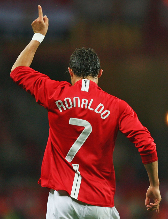 MisterMaillots's tweet photo. 🚨 Soirée UCL⚽️

On compte vous faire gagner le maillot de la finale 2007/08 de Man Utd floqué Cristiano Ronaldo 🐐

RT si vous êtes partants 🔁 https://t.co/JGxFca8g0P