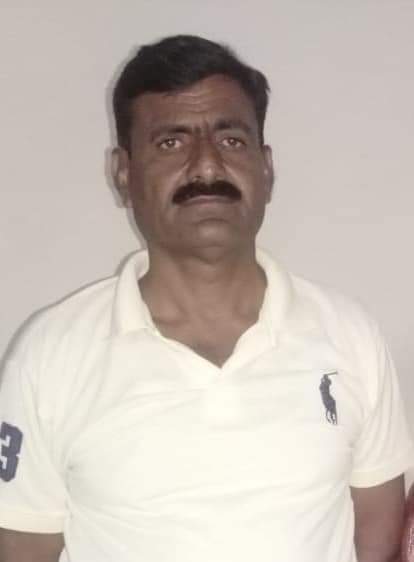 jeetusp's tweet photo. सामाजवादी पार्टी की हार से दुखी होकर माधौगंज निवासी श्री देवेन्द्र सिंह यादव बब्लू जी ने स्वयं को गोली मारकर आत्महत्या कर ली समाजवादी पार्टी देवेन्द्र यादव जी के योगदान को हमेशा याद रखेगी विनम्र श्रद्धांजलि @yadavakhilesh @samajwadiparty @NareshUttamSP @aashishsy https://t.co/bU7w4qbFDU