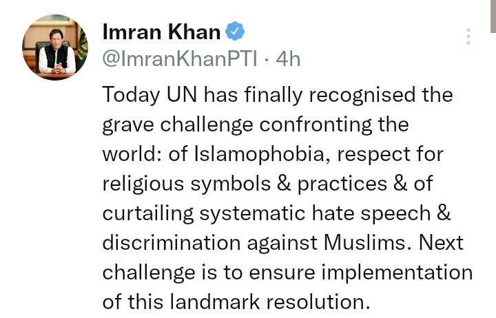 RH_Mehmood's tweet photo. وہ منافقین کہ جو اُسے یہودیوں کا ایجنٹ کہتے نہیں تھکتے،
اُنہیں بتا دو کہ اُس نے آج اقوام متحدہ میں اسلاموفوبیا کے خلاف نبی ﷺ کی حُرمت کے حق میں قرارداد منظور کروا لی۔ https://t.co/Kj04P8a7xi
