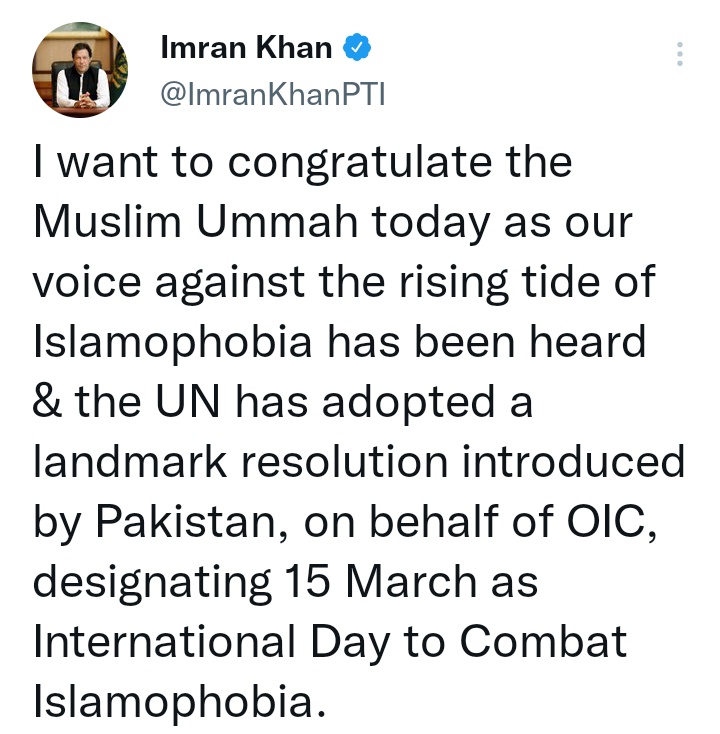 RH_Mehmood's tweet photo. وہ منافقین کہ جو اُسے یہودیوں کا ایجنٹ کہتے نہیں تھکتے،
اُنہیں بتا دو کہ اُس نے آج اقوام متحدہ میں اسلاموفوبیا کے خلاف نبی ﷺ کی حُرمت کے حق میں قرارداد منظور کروا لی۔ https://t.co/Kj04P8a7xi