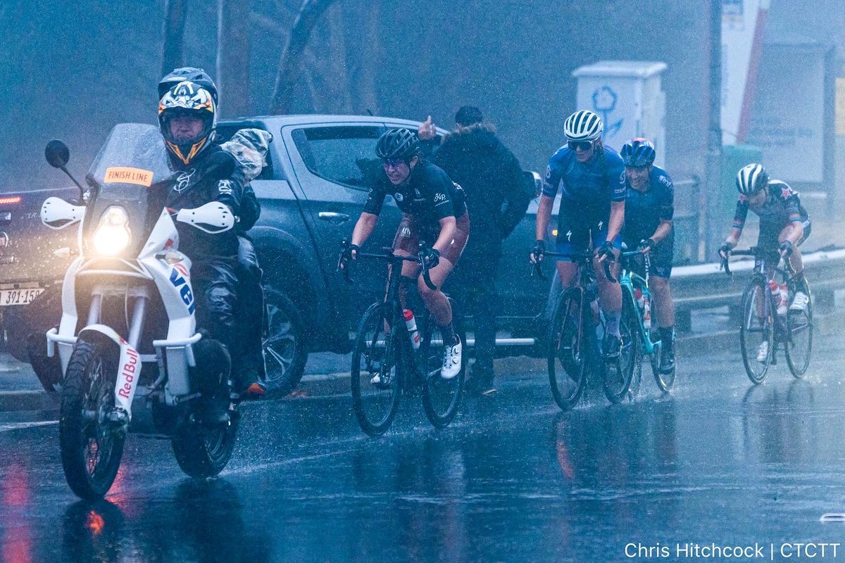 Lilotherealz's tweet photo. 1/2

No words can describe the feeling I had crossing that line in first position. 
What a day at the 2022 Cape Town Cycle Tour 

Pictures can show how happy I was/am to have defended my title. Especially being in a 3 woman break, in tremendous weather conditions. https://t.co/zw4IT3xEOU