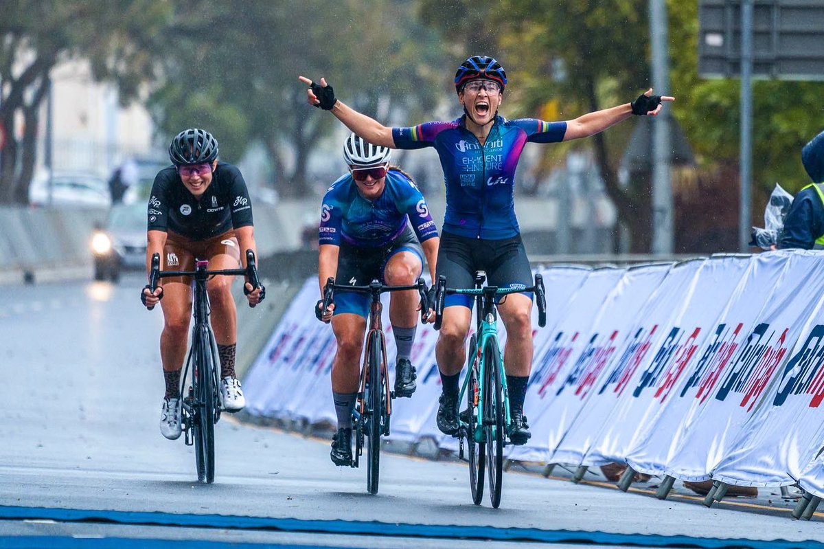 Lilotherealz's tweet photo. 1/2

No words can describe the feeling I had crossing that line in first position. 
What a day at the 2022 Cape Town Cycle Tour 

Pictures can show how happy I was/am to have defended my title. Especially being in a 3 woman break, in tremendous weather conditions. https://t.co/zw4IT3xEOU