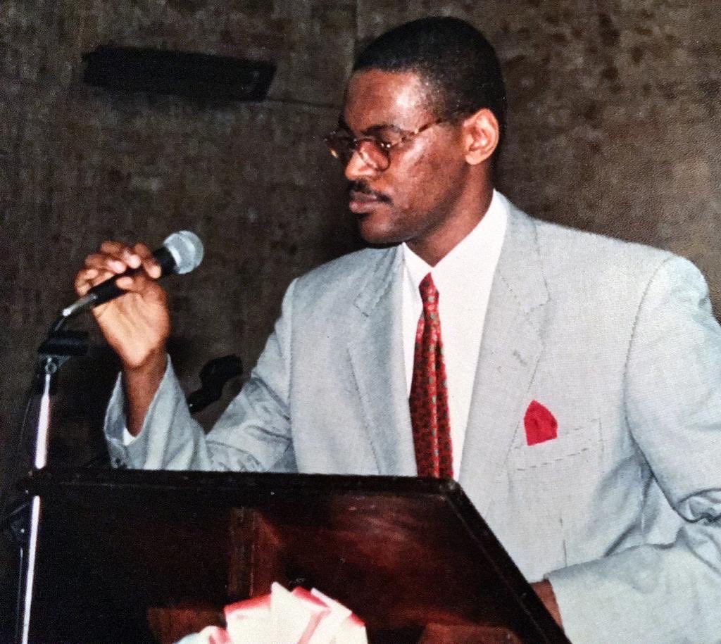 jesushouseuk's tweet photo. Happy Birthday once again to our much loved Pastor @agu_irukwu 🎉🎉🎉 Any guesses as to how old he is in this picture? 😁 https://t.co/UEKZUivYNX