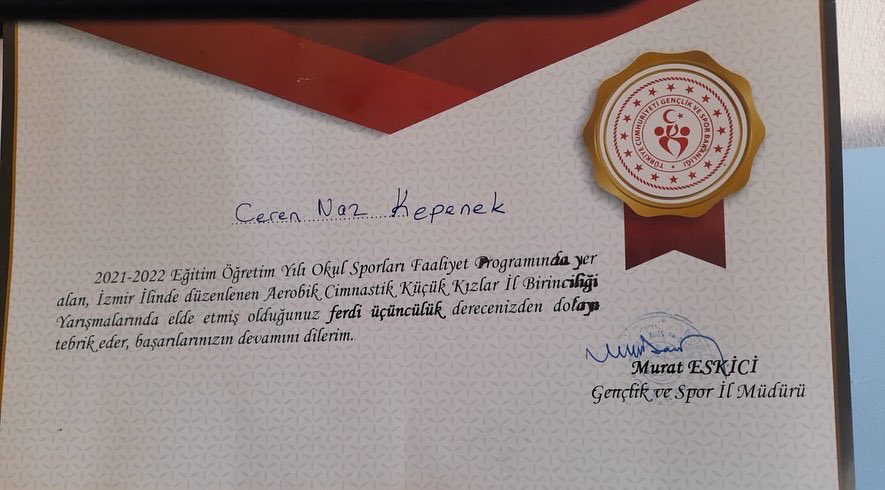 KonuralpSehit's tweet photo. Aerobik Jimnastikte İzmir’de 3. olan öğrencimiz Ceren Naz Kepenek’i kutluyoruz. 
@tcmeb
@MucahitYentur
@izmir_ilmem
@hsyngnsksv
@bucamilliegitim
@BucaKaymakamlk
@hyazar42
@OmerUlup https://t.co/0IEnRRUp9U