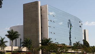 STF_intl's tweet photo. STF rules unconstitutional a Rio de Janeiro rule regulating taxation on inheritances and donations abroad https://t.co/6nM3LVl64n https://t.co/dLvALKblAR
