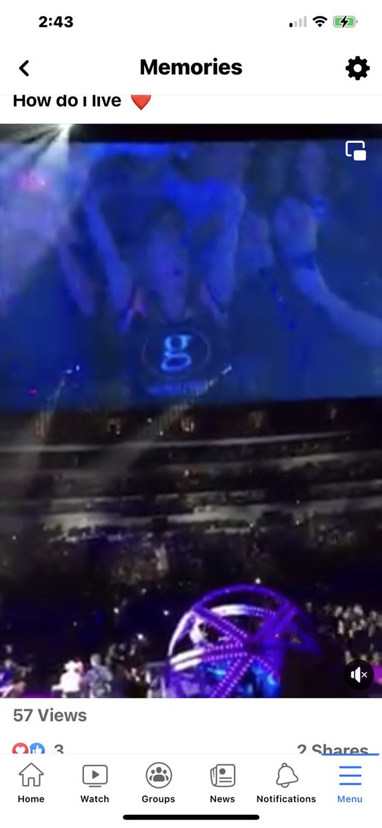 GBbeliever4life's tweet photo. Such Fun memories!!!!!!!!!!!When @trishayearwood waves to ME!!!!!!!!!
AND Iβm on the jumbo screen!!!
#GarthInDallas
ππππππππ± https://t.co/nlRCefPLBJ