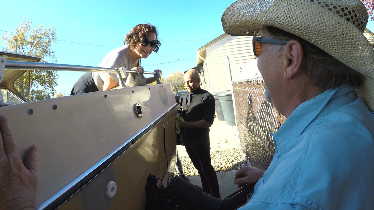 CalSunTV's tweet image. We had a great time cleaning up the new Marlin boat! We invite you to join in all the fun with Alan Helmer and CalSun. Become a member today for VIP invites and exclusive content! CalSunTV.com
#boatrestoration #boatrepair #boating #boatlife #indiefilm #sacramentofilm