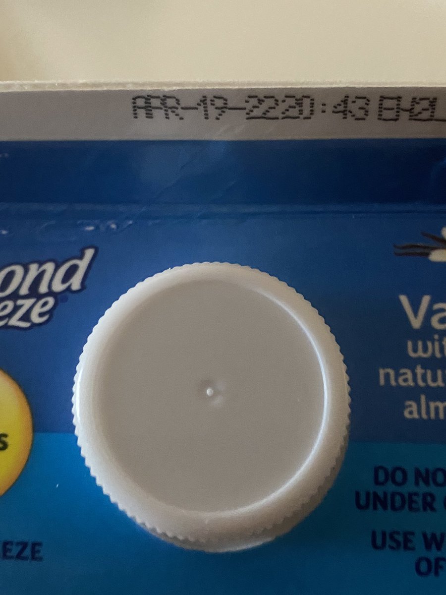 Peterso5589's tweet photo. @slater_jona @Jennirrific This goes great with my almond milk from the future https://t.co/hsez1K6cRa