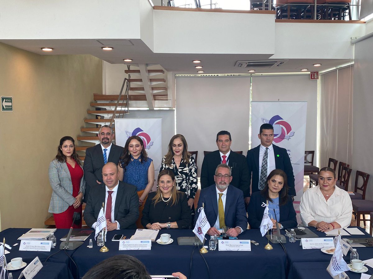 VERIVAI's tweet photo. #Entérate
Este martes la Comisionada Presidenta del #IVAI, Naldy Rodríguez Lagunes, asistió a la primera Sesión de la @Ctecinfo_PNT. Durante esta sesión se dio a conocer los avances del #SISAI2 y la App de la #PNT, así como acciones para su consolidación. https://t.co/8XUnjWvWiV