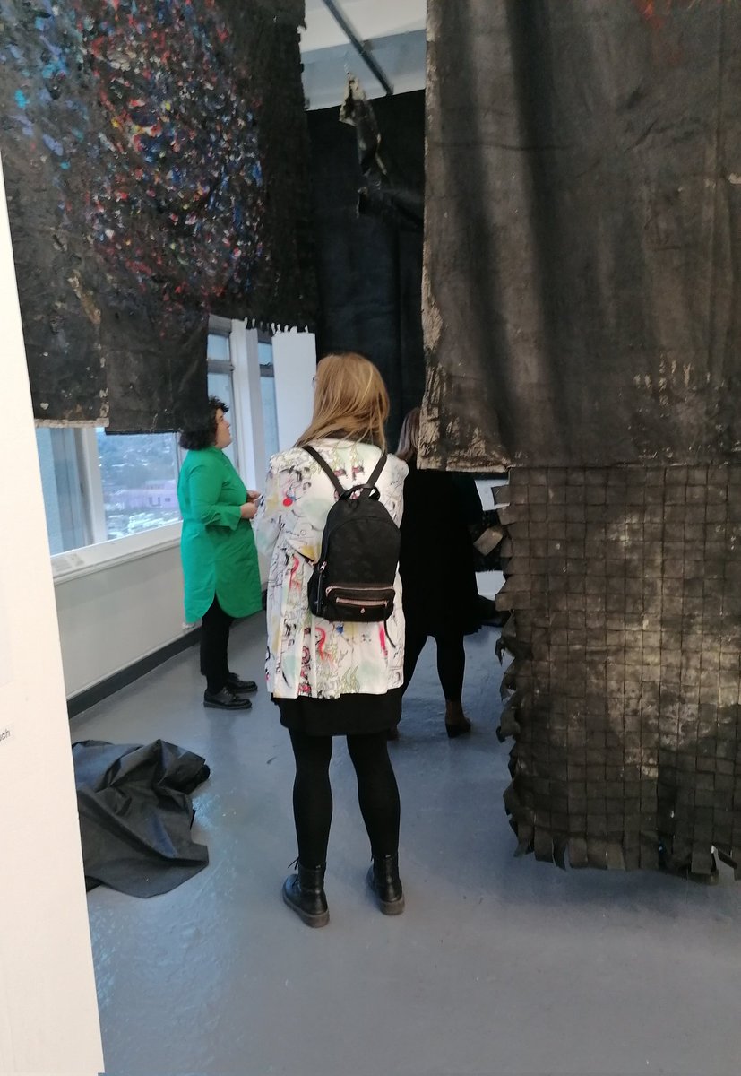 BeckArtsConnect's tweet photo. Empowering✴️Provocative✴️ Immersive✴️Liberating✴️Words used to describe #BritishArtShow9 at tonight's creative teacher tour

Great to share ideas around how #BAS9 &amp; #contemporaryart can inspire &amp; challenge young people #BAS9Learning @ArtsConnectWM @wlv_soa @WolvArtGallery @WvCep https://t.co/AHyebJw2rx