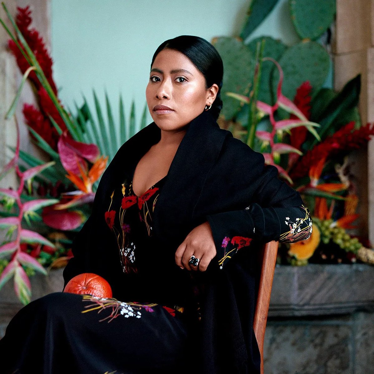 Midnight Family': Yalitza Aparicio, Joaquín Cosío & Óscar Jaenada In Apple  TV+ Series – Deadline