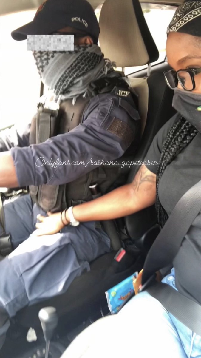 sashiboo_93's tweet photo. Big up to the officer that serve &amp; protect my throat 😝 https://t.co/fwytqpnyIw