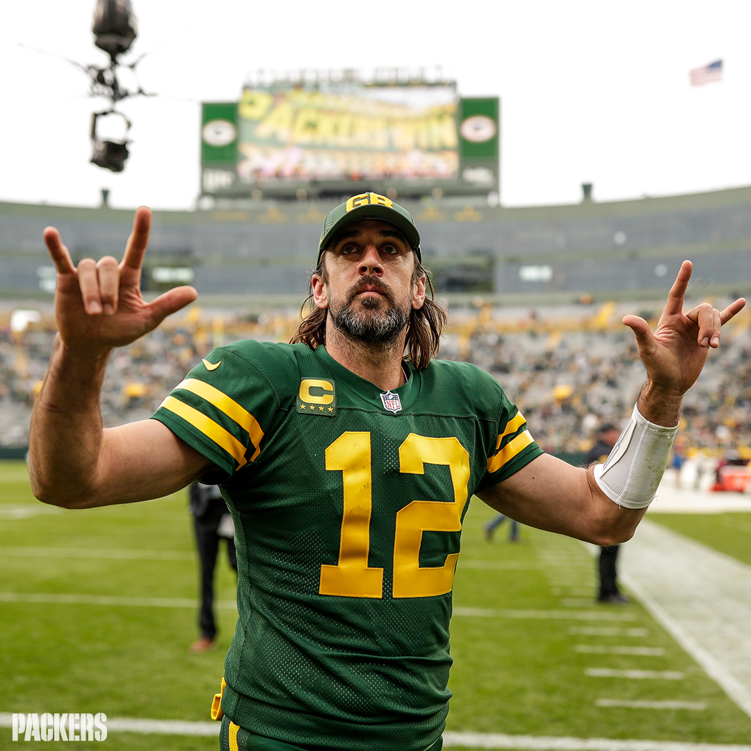 🤟             🤟🤟🤟  
🤟         🤟              🤟
🤟                            🤟
🤟                      🤟
🤟                 🤟
🤟            🤟
🤟           🤟🤟🤟🤟🤟

<a href="/AaronRodgers12/">Aaron Rodgers</a> | #GoPackGo