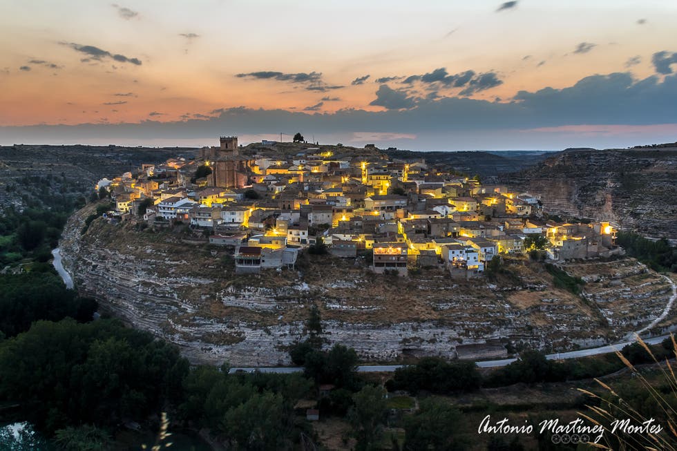jco27777's tweet photo. mirar q lugares tan bonitos de Italia que para nada están en Albacete https://t.co/UmoHqvfkcm
