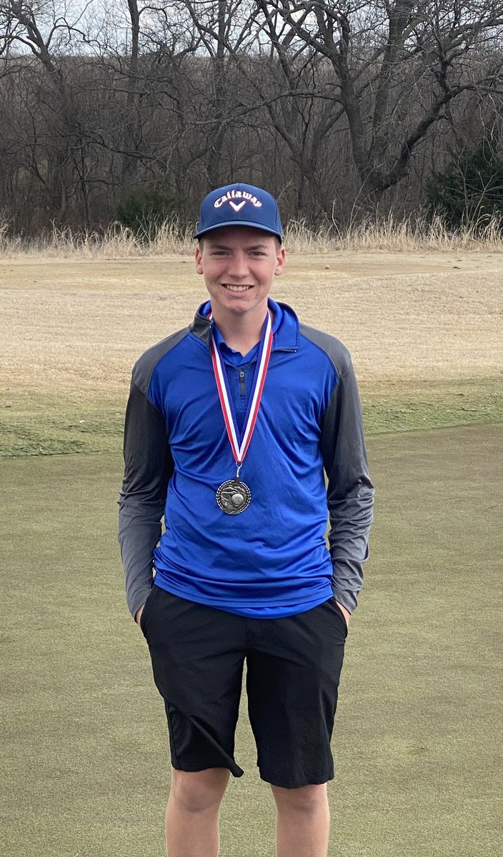 WP__Golf's tweet photo. Had a great day on the course today! Traveled to Celina on a cold windy morning and finished 3rd in the Men’s and Women’s Division! One of our boys finished 2nd overall! #tigersplaygolf #wewillwin https://t.co/NfaBVvgvWK