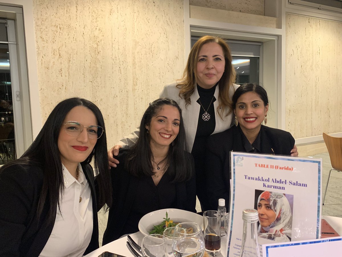Faridagrlt's tweet photo. Avec @Langagedefemmes autour de #BeateKlarsfeld figure inspirante qu’on ne présente plus 
Joie de nous retrouver enfin, de rencontrer de nouvelles venues et de réfléchir à des moyens de poursuivre notre combat : lutter contre le racisme l’antisémitisme pour le bien vivre ensemble https://t.co/Wl500knCuB