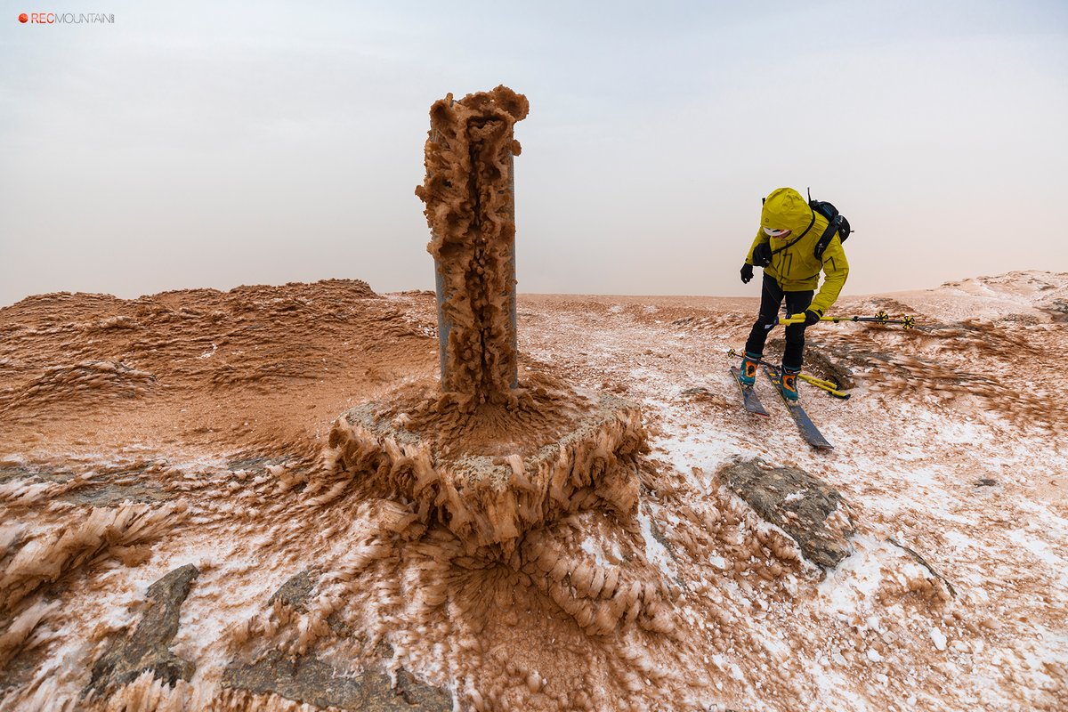 RECmountain tweet media