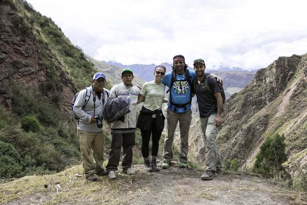 rusticpathways's tweet image. Your dream job doesn’t exi-

Yes it does! Join our team of Program Leaders, and have an unforgettable summer while traveling the world and empowering students✈️ 

Find more info on the Rustic Pathways careers page here-hubs.ly/Q015TRRd0
#RusticPathways #programleaders