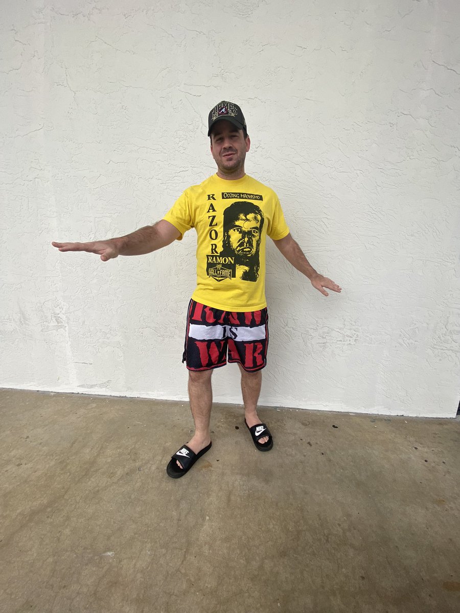 ItsJamesForReal's tweet photo. @davidlagreca1 it only seemed right today🤘🏻 #WMTShirtChallenge @TheMidCardMarks #RIPScottHall #RipBadGuy https://t.co/53WojZEsbu