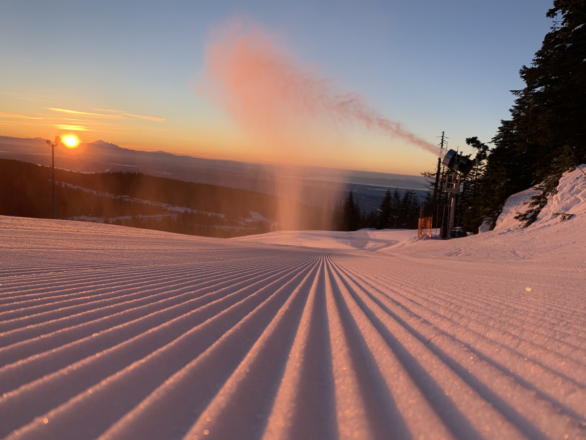 TODDCastPodcast's tweet photo. Take advantage of @CypressMtn #BeachPass! It’s back! Ski or ride the #podcast local hill of choice until season end!
Cross Country Spring Pass only $89!
https://t.co/Xz68AImHKP https://t.co/gt2LPPsInb