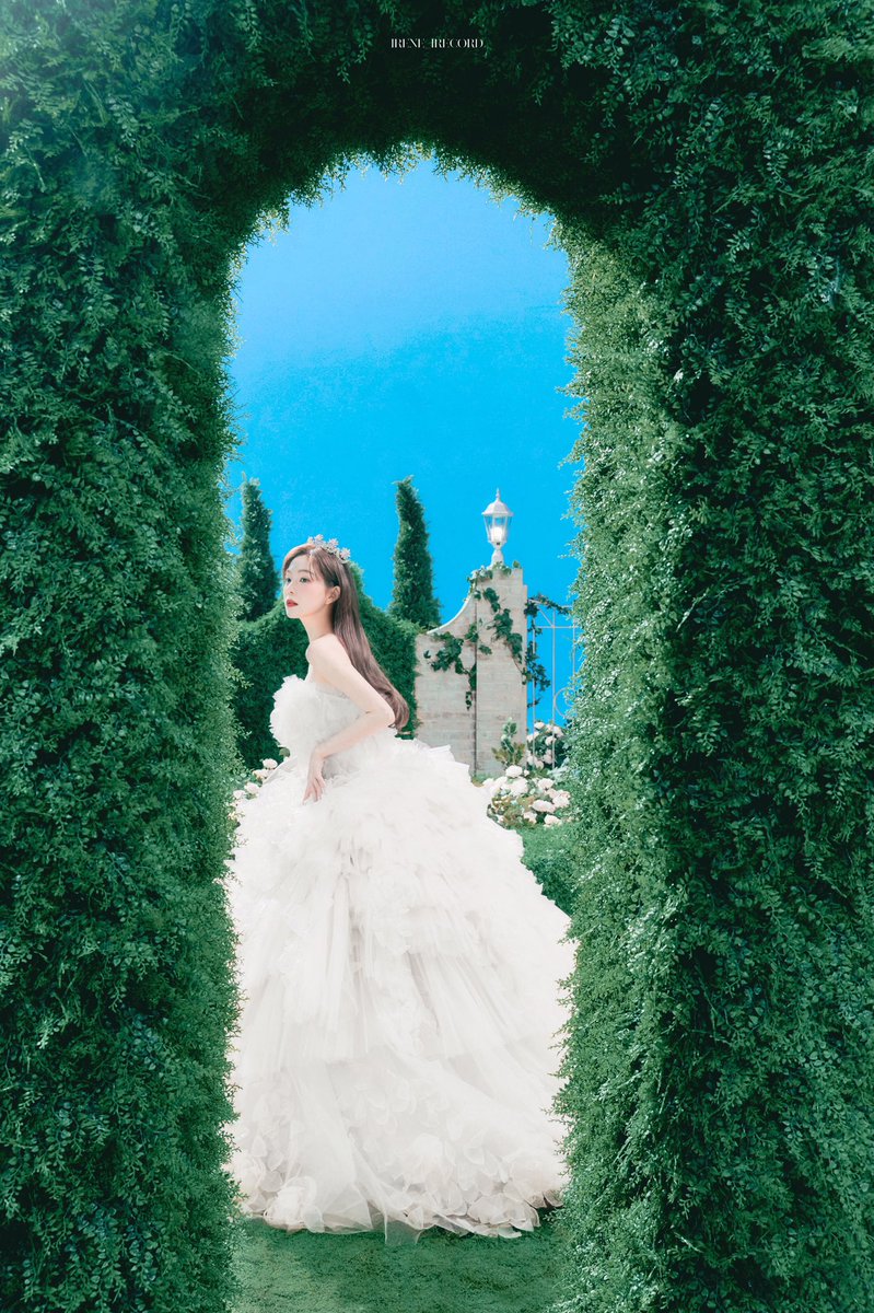 IreneBar_'s tweet image. Wedding
#아이린 #IRENE