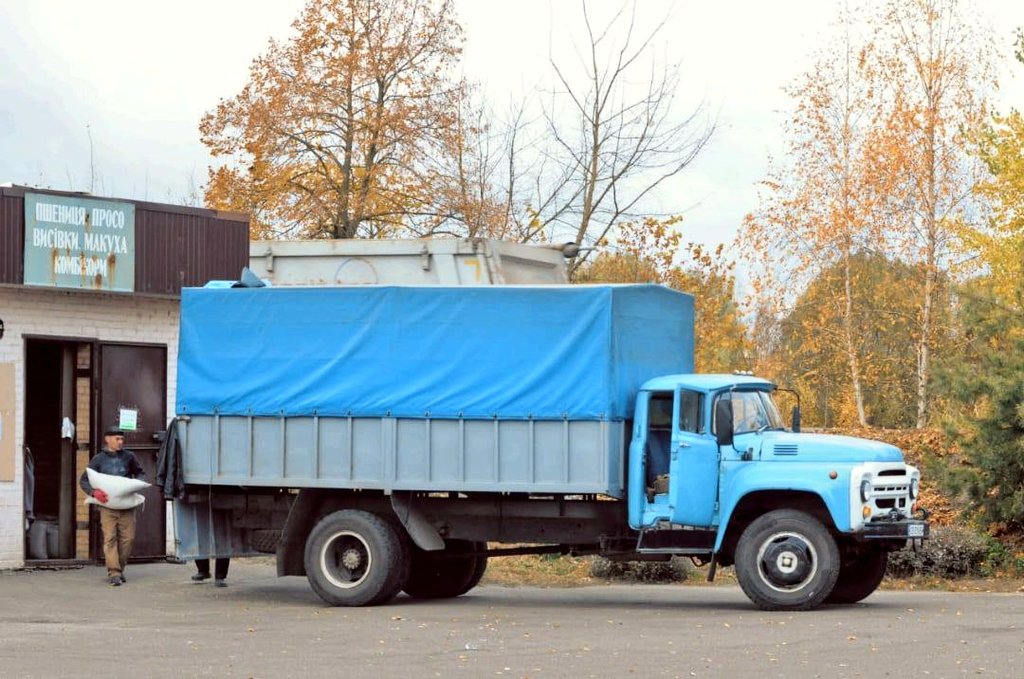 maregasm's tweet photo. Back to the USSR https://t.co/qMYuhlZNqU