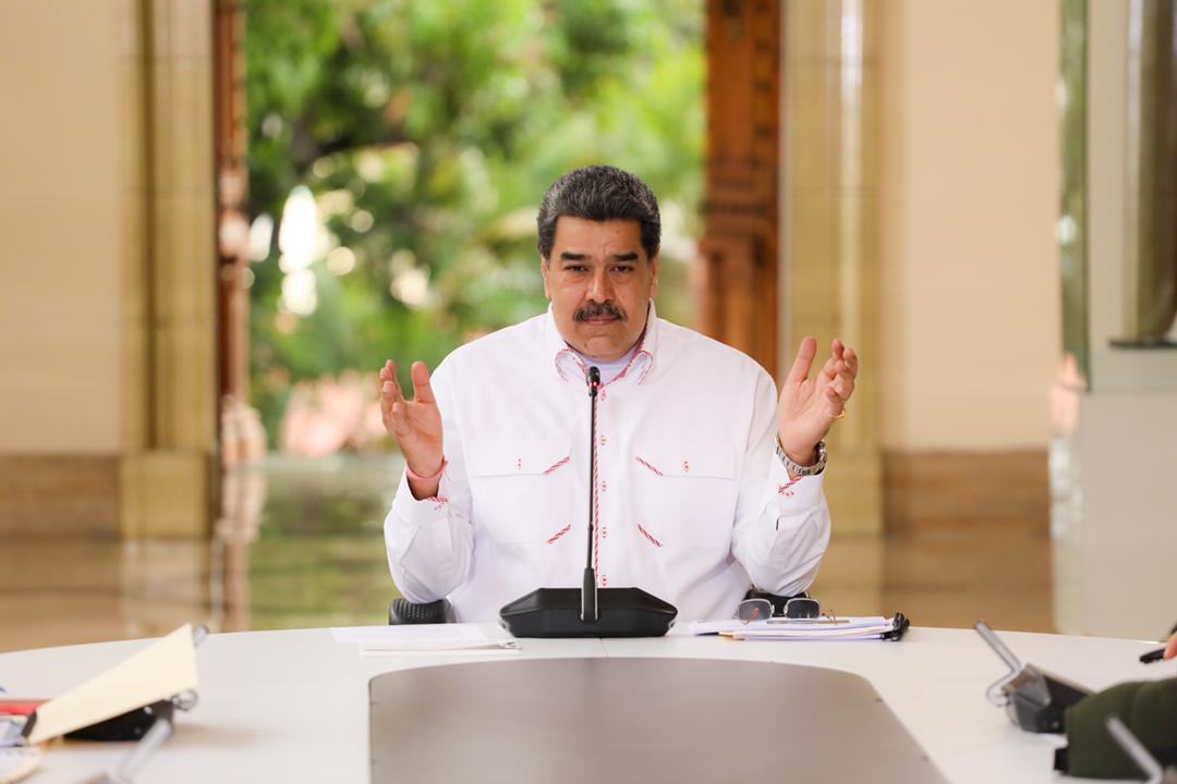 ¡Ponte el refuerzo! Es el llamado que le hago a toda la población venezolana para seguir controlando la Covid-19 y garantizar la actividad social y económica del país. A las madres, padres, abuelos y abuelas les recuerdo que la vacunación debe ser cada cuatro meses.