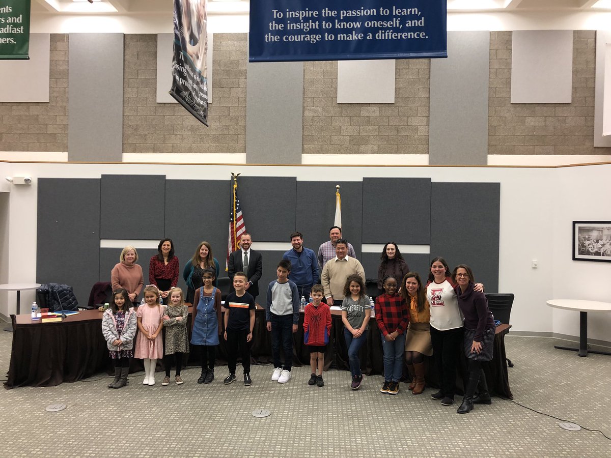 drjeffmchugh's tweet image. Tonight’s @LakeForestSD67 board meeting kicked off with highlights of Everett’s SOAR program. 44,000 positive interactions this year and counting! @ReneeFitzEdu @KerrieFabbri #everettsoars