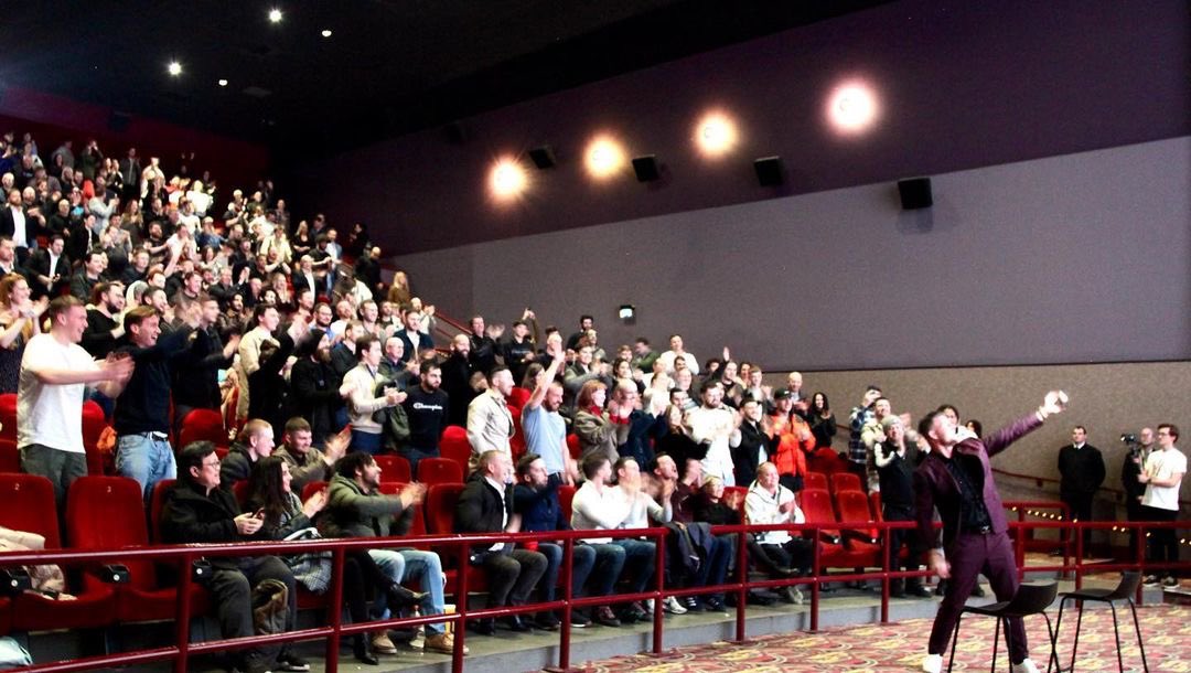 AdamScoreG's tweet photo. Spectacular UK premiere of Bisping 
👊
Completely sold out theatre 
👊👊
Not one, but TWO standing ovations 👊👊💪

@bisping @BispingDoc @maniffofficial 
#CreativeHustler #ScoreGProductions
#BispingDoc https://t.co/QAqzMEwSLS