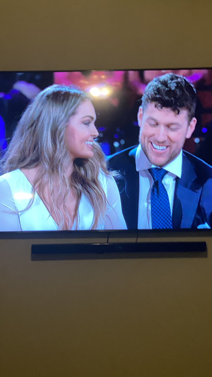 RoRoRiverside's tweet photo. I am not rooting for this couple. At all.  #TheBachelor https://t.co/PzckBmeIzl