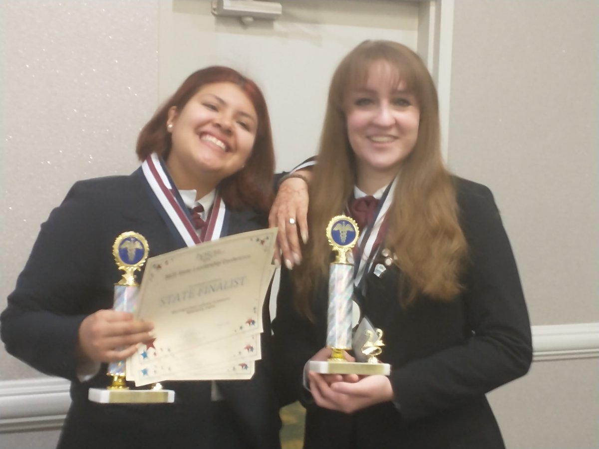 fcacad's tweet image. FC Academy students showed their medical knowledge and skills and won big at the 42nd Annual HOSA Student Leadership Conference in Williamsburg this weekend!  So proud of these kids!  @FCPS_CTE @FallsChurchHS @hosa_va @FCPSR2