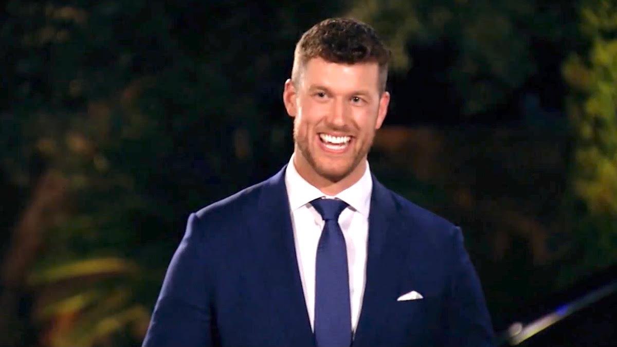 thebachelwhore's tweet photo. no one: 

clayton showing up to gabby and rachels season after him and susie breakup:
#thebachelor https://t.co/G0rY82qAtm