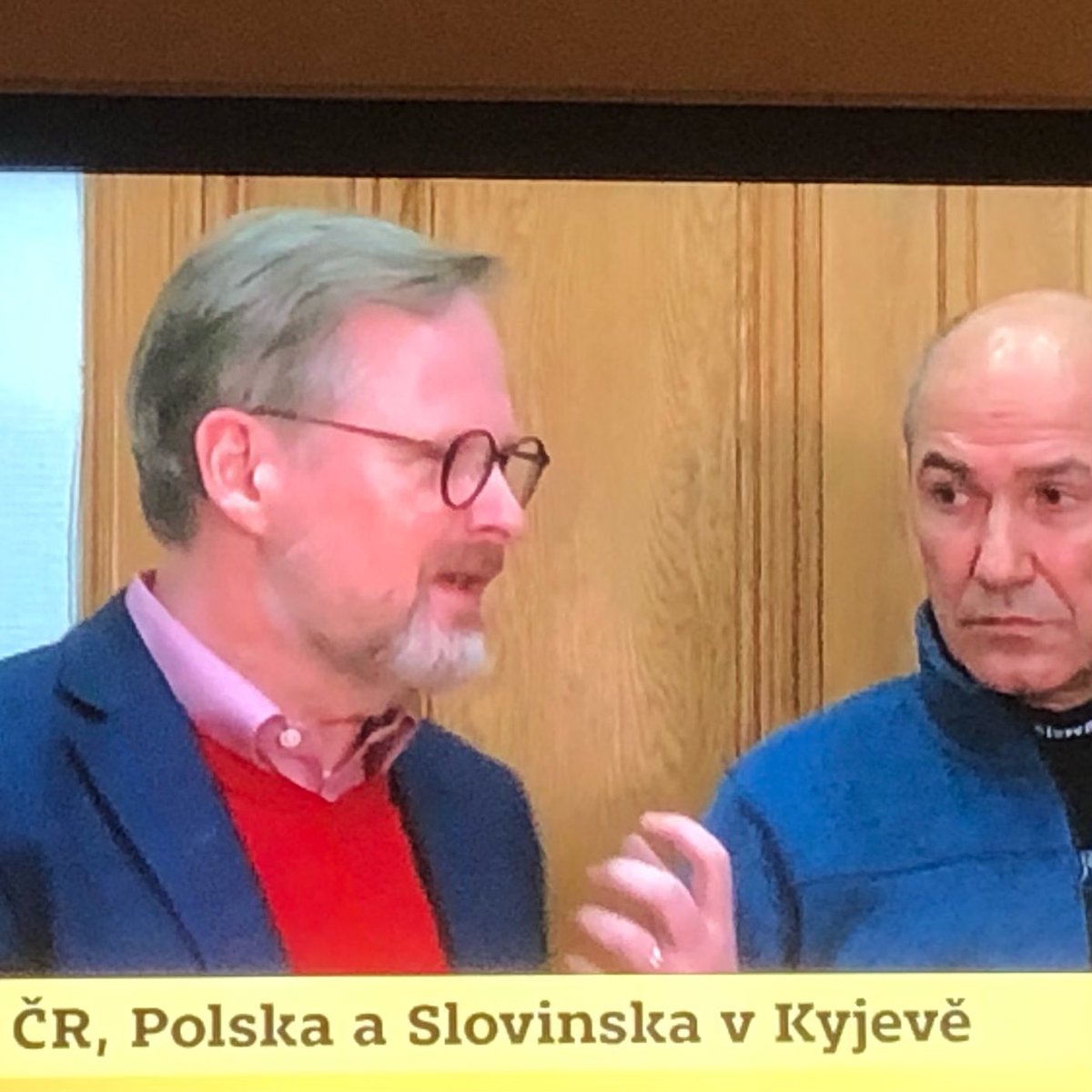 „Die Ukraine kämpft auch für unsere Freiheit. Ihr Land steht nicht alleine!“ Tschechiens Premier Fiala nach Treffen mit Präsident Selenskyi in Kiew.