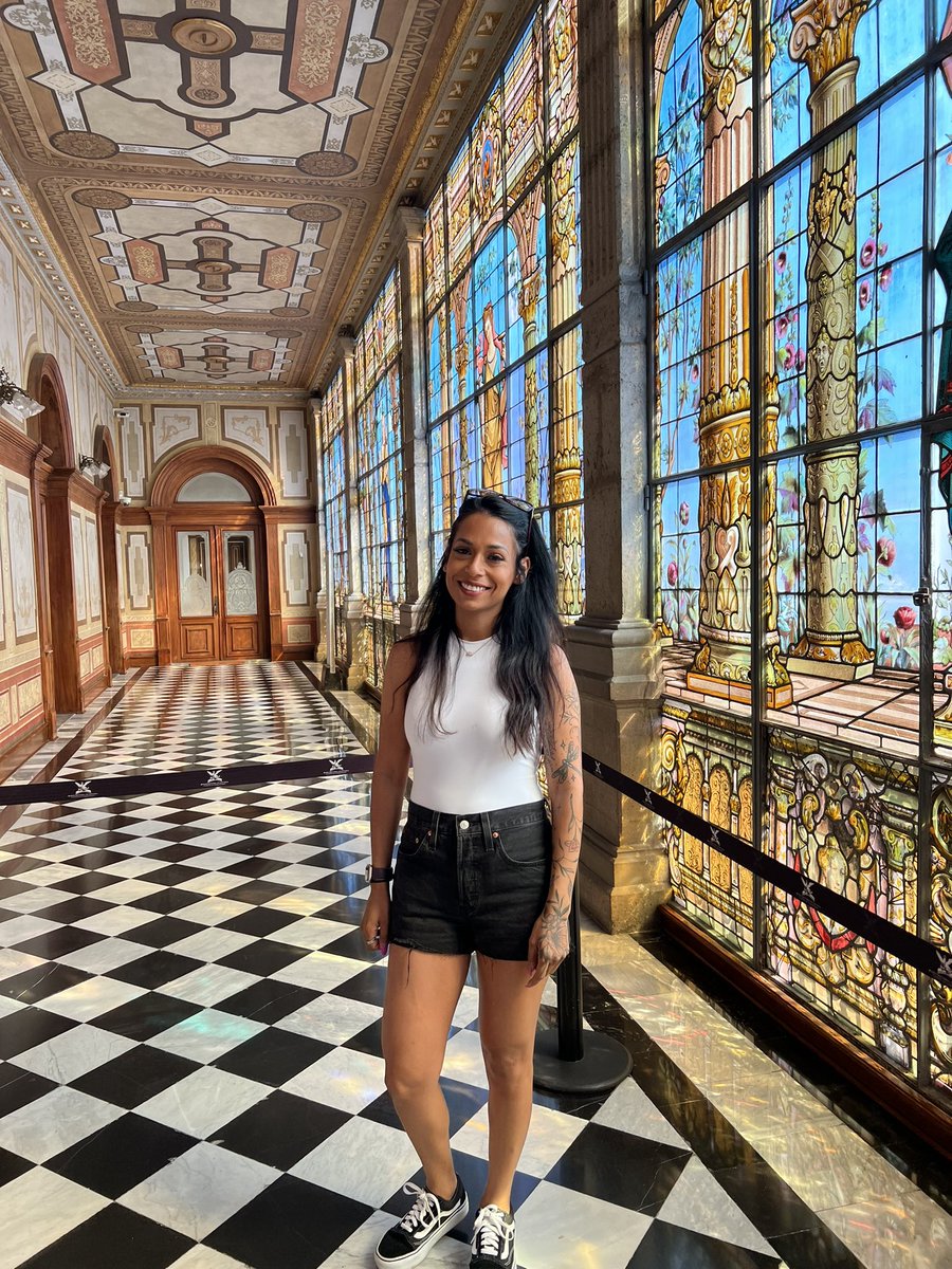 _sandyprz's tweet photo. Queen of the castle @castillodemiravalle in @mexicocity https://t.co/M733It3Qfo