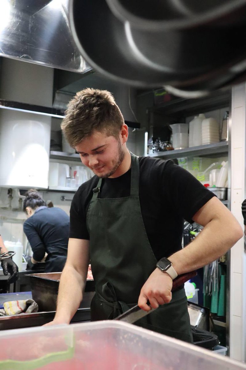 In Kyiv, WCK is working with more than 30 restaurants that continue to provide daily fresh meals to hospitals, shelters &amp; orphanages. Today, 100 Years Back to the Future prepared plates of corn porridge with chicken, cheese, and tomato. #ChefsForUkraine