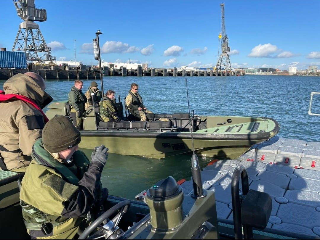 165PortRegtRLC's tweet photo. The Regiment has recently seen the successful completion of another Mariner Class 3 course. Two weeks of intense training and alot of learning completed, and always with maximum effort and determination to succeed. 

Like it. Share it. Be part of it.
#165BEPARTOFSOMETHINGBIG https://t.co/2aTiqahlRK