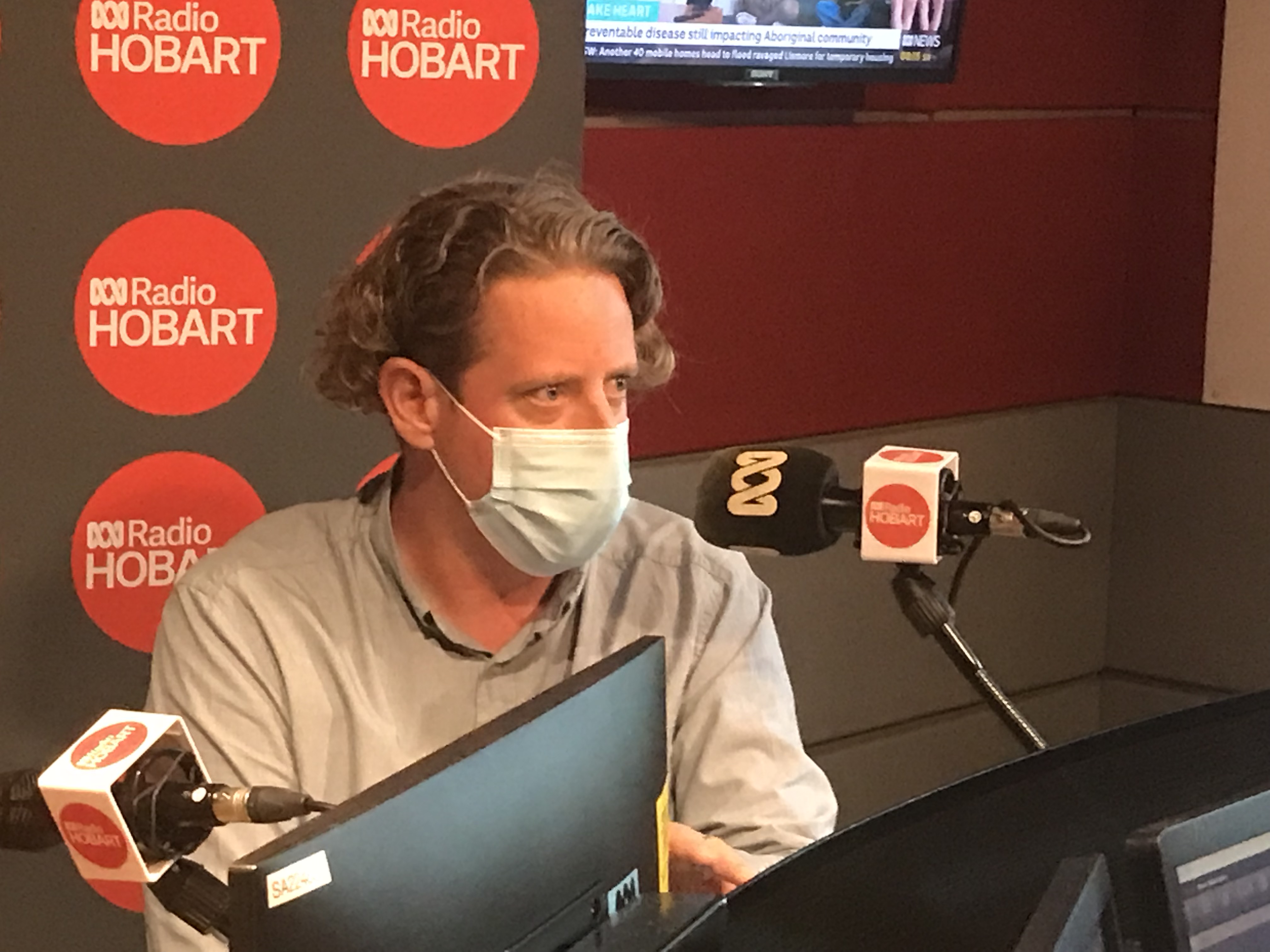 Leon Compton / Twitter