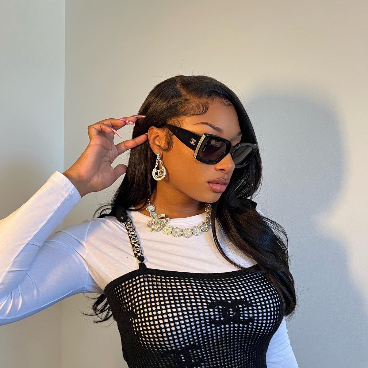 theestallion's tweet photo. Denver today 🖤 https://t.co/ONlCCCZe9N