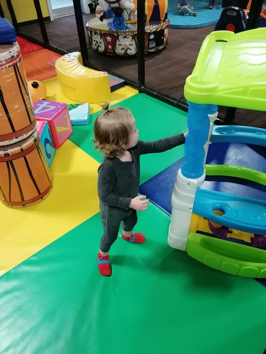 Teaghan_Hanson's tweet photo. EVERYONE keeps telling me to cut my sons hair bc he "looks like a girl" ππwe LOVE it π€·ββοΈπ #cutestbabe https://t.co/3S5YuKg5Tl