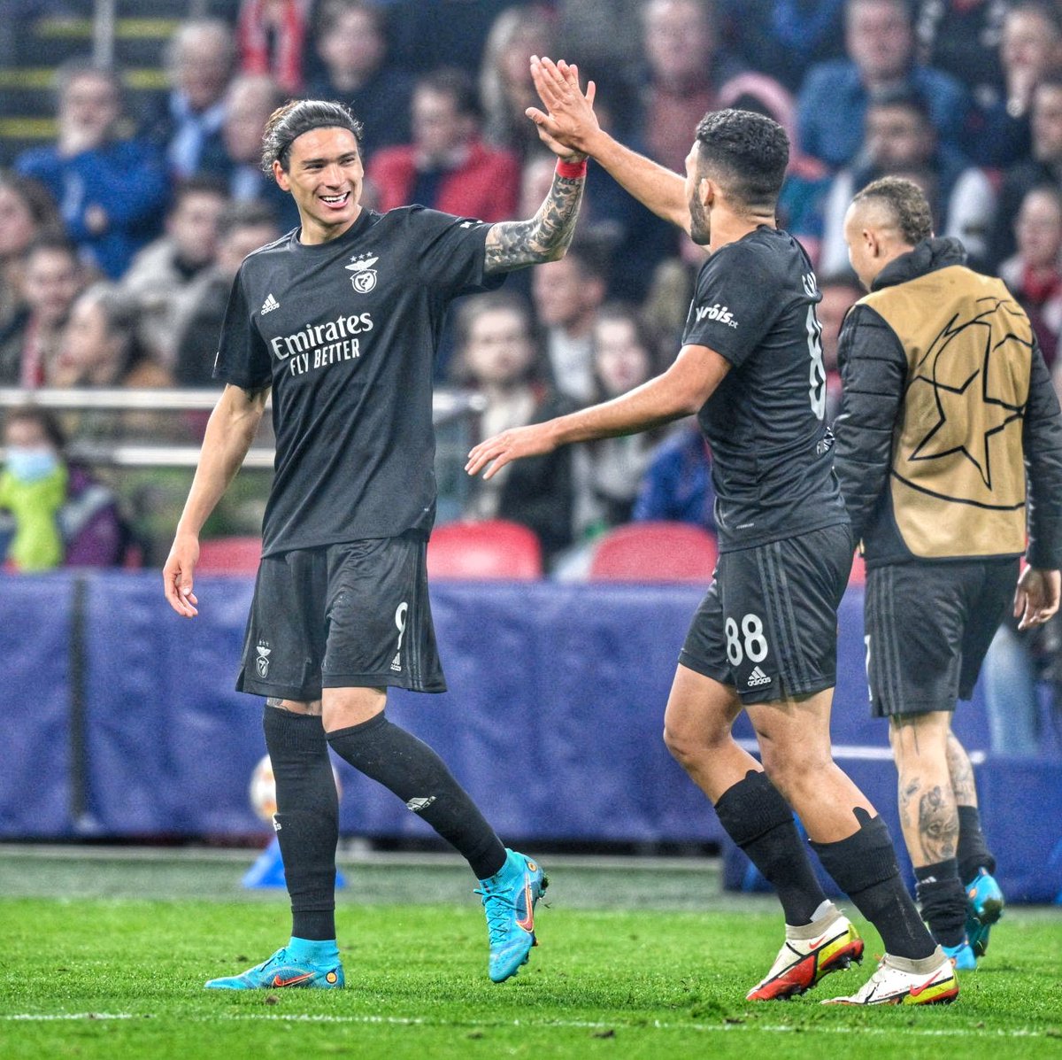ESTAMOS NOS QUARTOS DE FINAL DA CHAMPIONS 🔥❤️