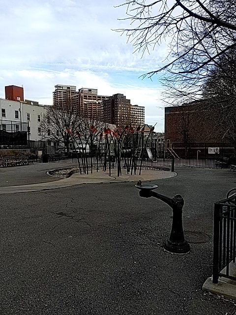 DaSitu found #bitcoin in a User vault at this location! Join me playing #coinhuntworld, It's awesome! coinhunt.gsc.im/4t9x2LRbWA #cryptocurrency #120332