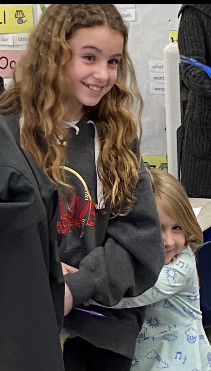Deb58201864's tweet photo. Saying goodbye is hard… even if it’s only until Friday! 😊 We are very attached to our awesome kindergarten buddies! Thank you @MrsDonovan5 for hosting us! @MtView07836 @melandyk @JOlsyn1109 @ZywickiR https://t.co/8lvBMW49SJ