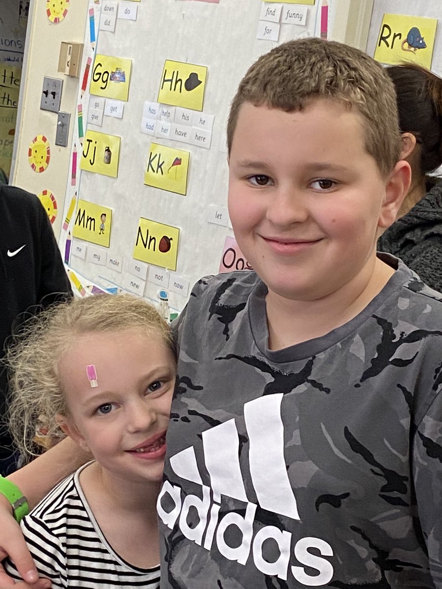 Deb58201864's tweet photo. Saying goodbye is hard… even if it’s only until Friday! 😊 We are very attached to our awesome kindergarten buddies! Thank you @MrsDonovan5 for hosting us! @MtView07836 @melandyk @JOlsyn1109 @ZywickiR https://t.co/8lvBMW49SJ
