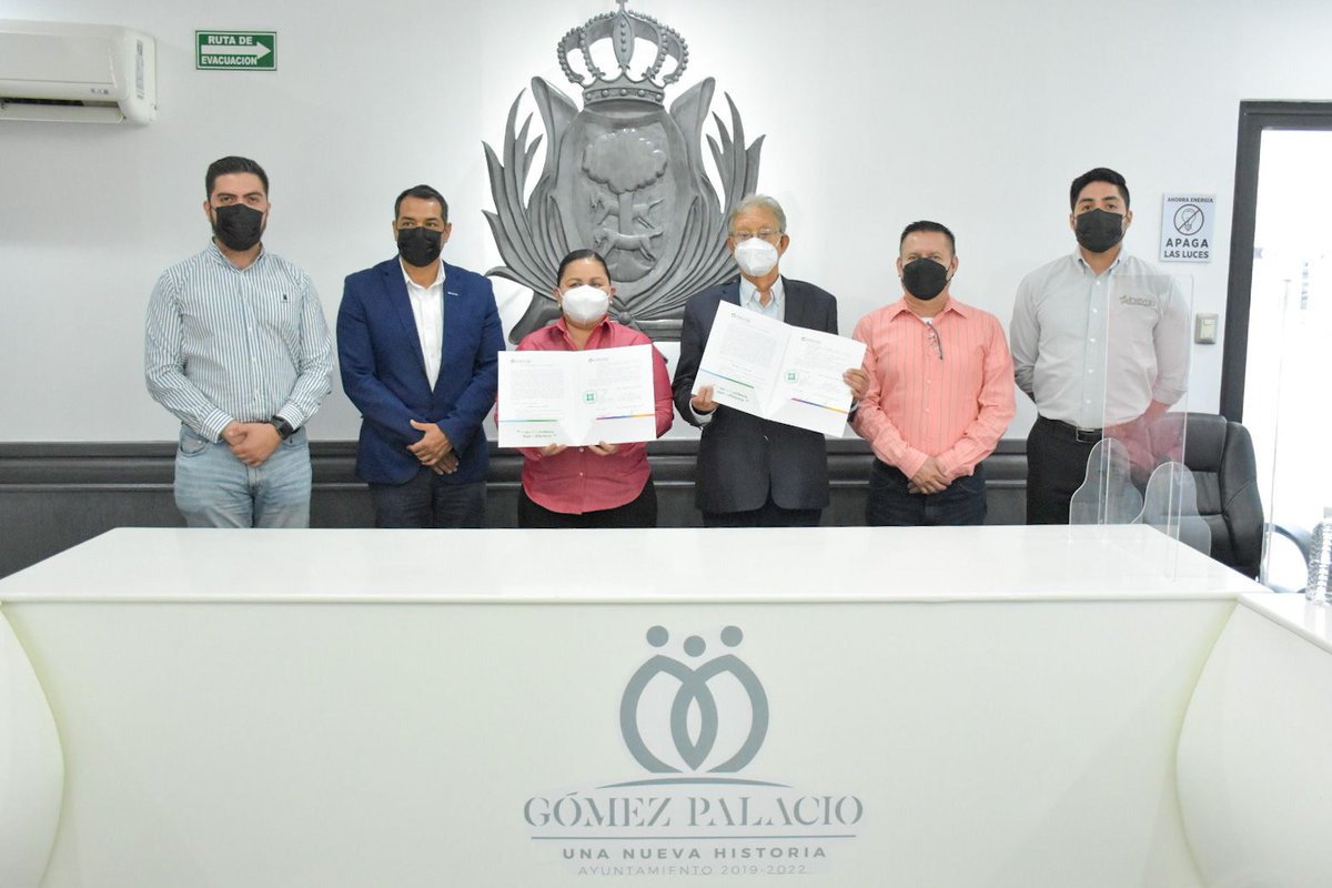 Habla_Noticias's tweet photo. ❤️ ¡Gómez Palacio avanza!😱
Se registra importante reducción en la pobreza 😍👍🏻 | #GomezPalacio #INEVAP #tercera
https://t.co/k67ebyv32Y https://t.co/Awcse5ZYpT