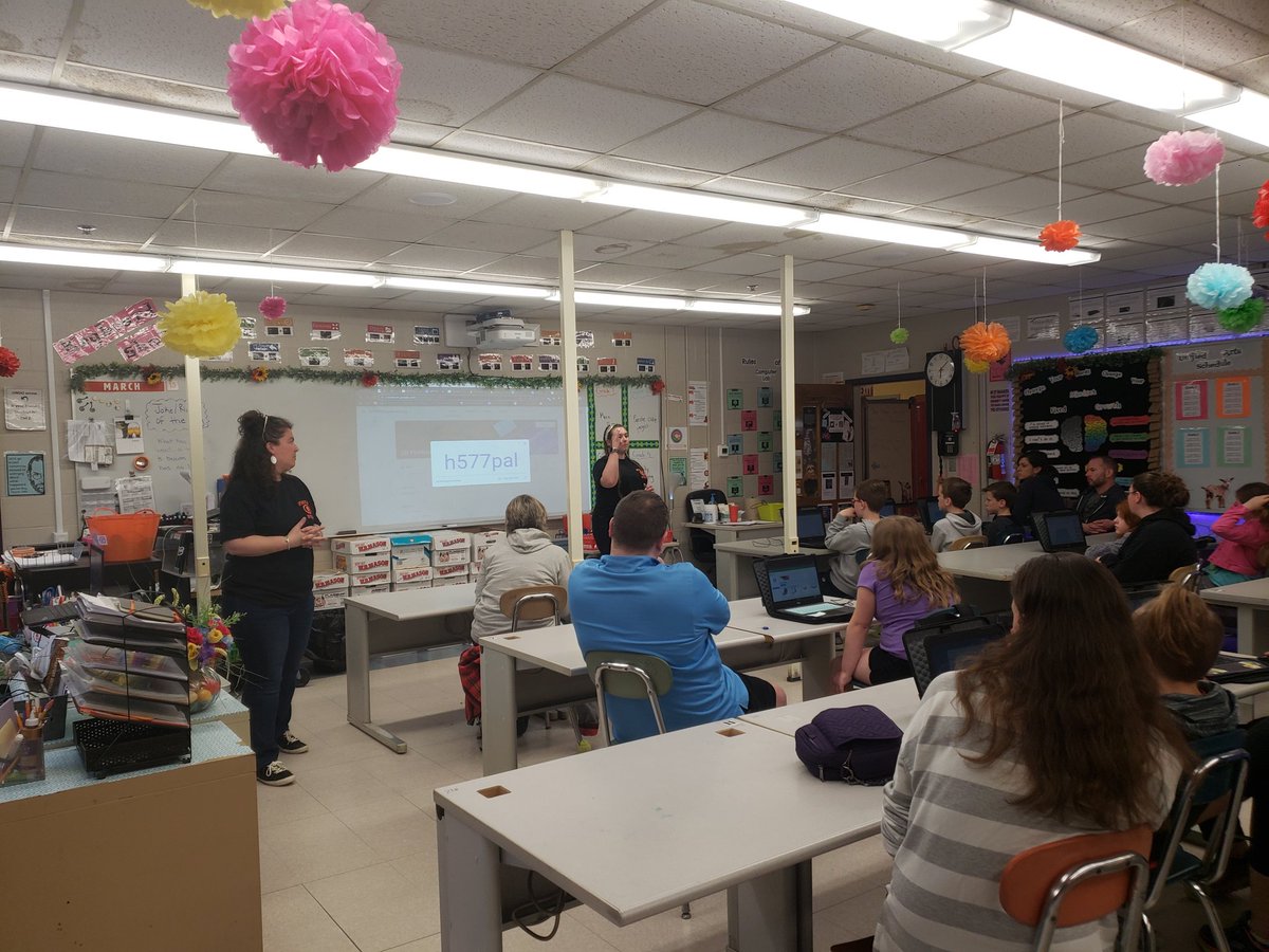 UxbHSPrincipal's tweet image. Hey, @ASA_Impact and @Mass_STEMHub, I am at a 3D printing and "you're a designer" workshop for grade 3 students transitioning to @UxbWhitin from @TuffyTigers! @SpartanStem is in great shape! #spartanpride
