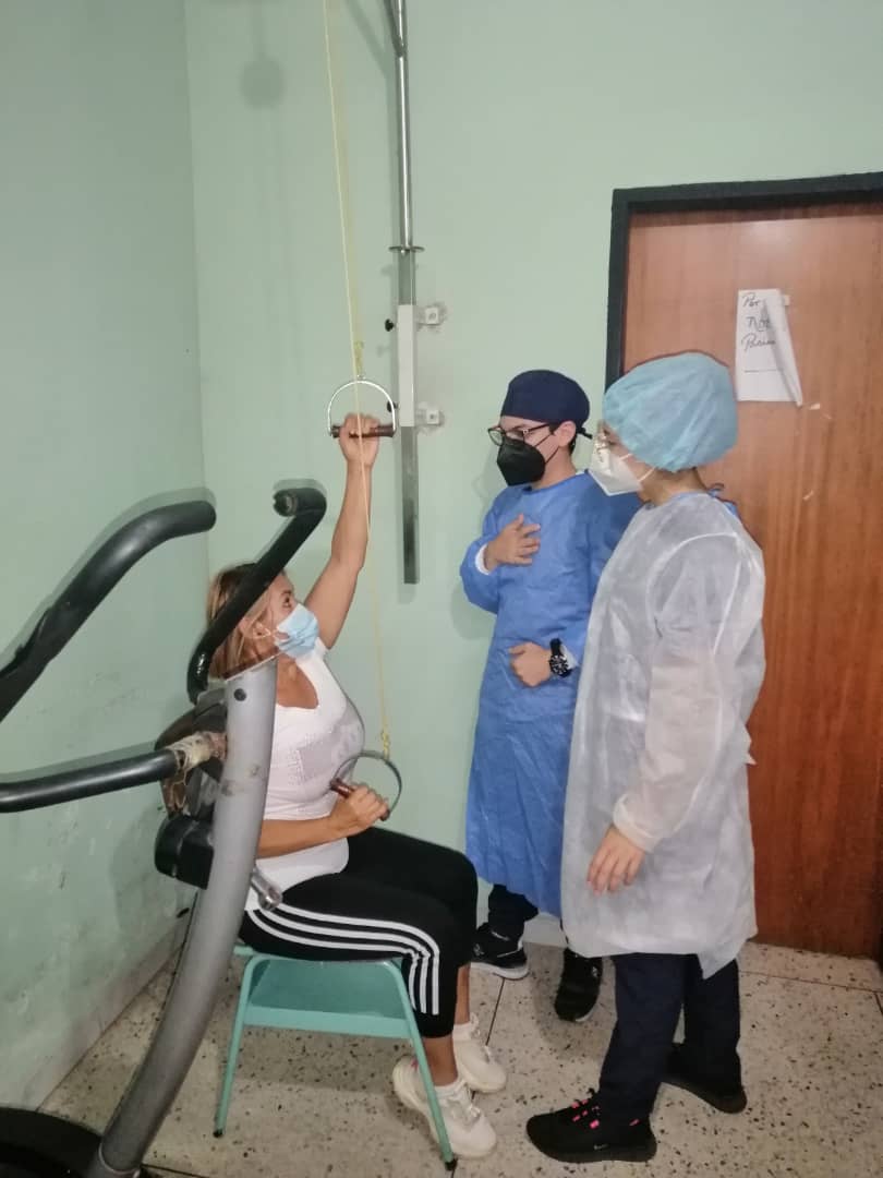 No todos los héroes tienen súper poderes y usan capas. ¡Algunos tienen horas sin dormir, años de estudio y una bata blanca! 
<a href="/cubacooperaTA1/">MISION MEDICA CUBANA ESTADO TACHIRA VENEZUELA</a>
#MMedicaCubanaTachira
#CubaViveEnSuHistoria 
#HéroesDeLaSalud
<a href="/cubacooperaven/">Brigada Médica Cubana en Venezuela</a> 
 <a href="/japortalmiranda/">José Angel Portal Miranda</a>
<a href="/MINSAPCuba/">Ministerio de Salud Pública de Cuba</a> 
<a href="/DiazCanelB/">Miguel Díaz-Canel Bermúdez</a>
<a href="/MMarreroCruz/">Manuel Marrero Cruz</a>