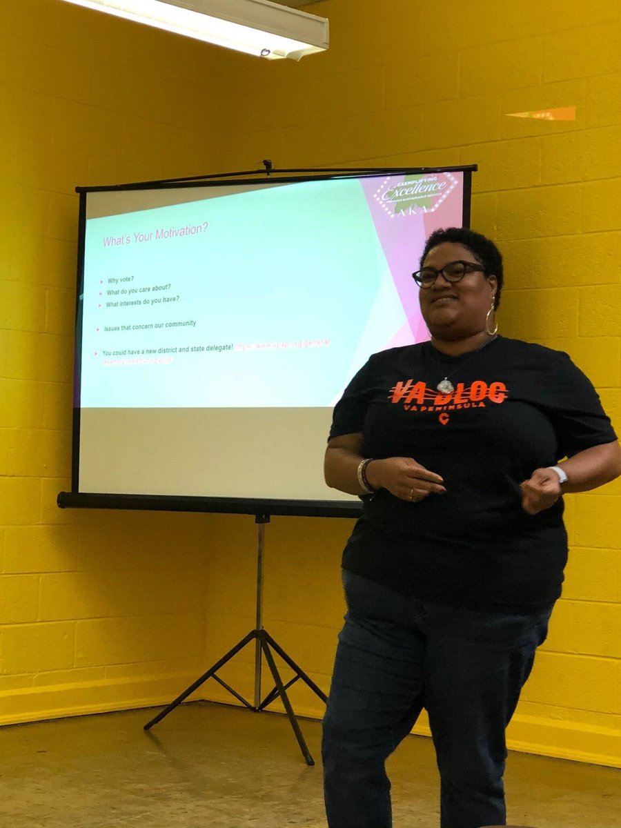 VABLOC_HR's tweet photo. This #WomensHistoryMonth, we want to take a moment to celebrate the women at VA BLOC who make history every day. From our incredible members to our wonderful staff, we seek to #BuildHealthierCommunities for ourselves & future generations every day. https://t.co/XwtUlhaBIt