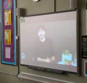 EngDeptSLG's tweet photo. Well done to 8 Lisbreen who were the winners of the AR incentive for this term with a massive word count of 3,409,378! 👏
Today they virtually met the popular author, Taran Matharu! 🎦 https://t.co/3mCK5bufzz