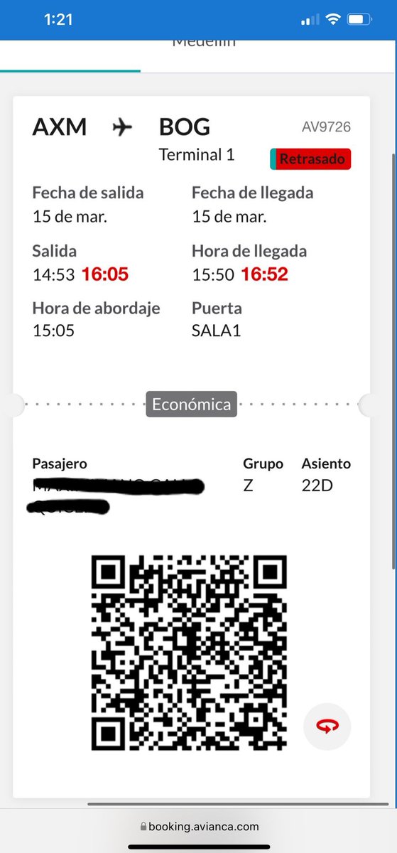 alejagalloc's tweet photo. Que mala aerolínea es @Avianca, mandan correo que el vuelo esta retrasado, llego al aeropuerto y dicen que el vuelo salió cumplido, como es posible? me comunicó y dicen que no me pueden solucionar nada cuando la culpa es de ellos y tengo las pruebas #avianca https://t.co/Q87yM4apIn